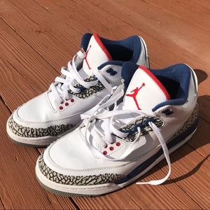 Retro Air Jordan TRUE BLUE 3